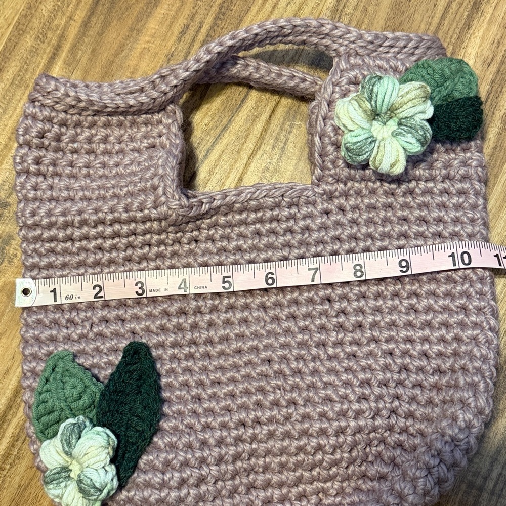 Handcrafted women purse hand bag lavender purple green ivory flowers crochet new - Picture 7 of 8